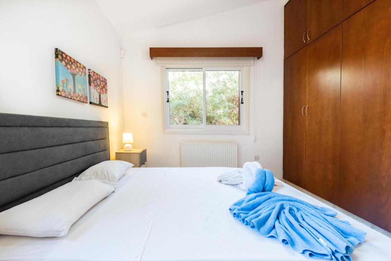 Villa Marina Sunrise By Ezoria Villas Coral Bay Ngoại thất bức ảnh
